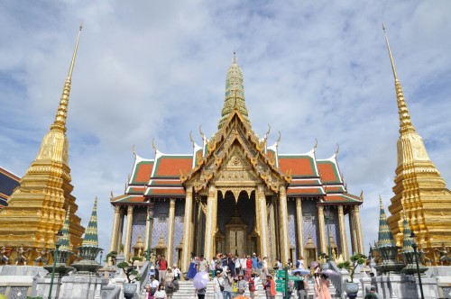 Le temple du Bouddha aux Émeraudes, beaucoup beaucoup de monde et pour le coup il faisait bien chaud :)